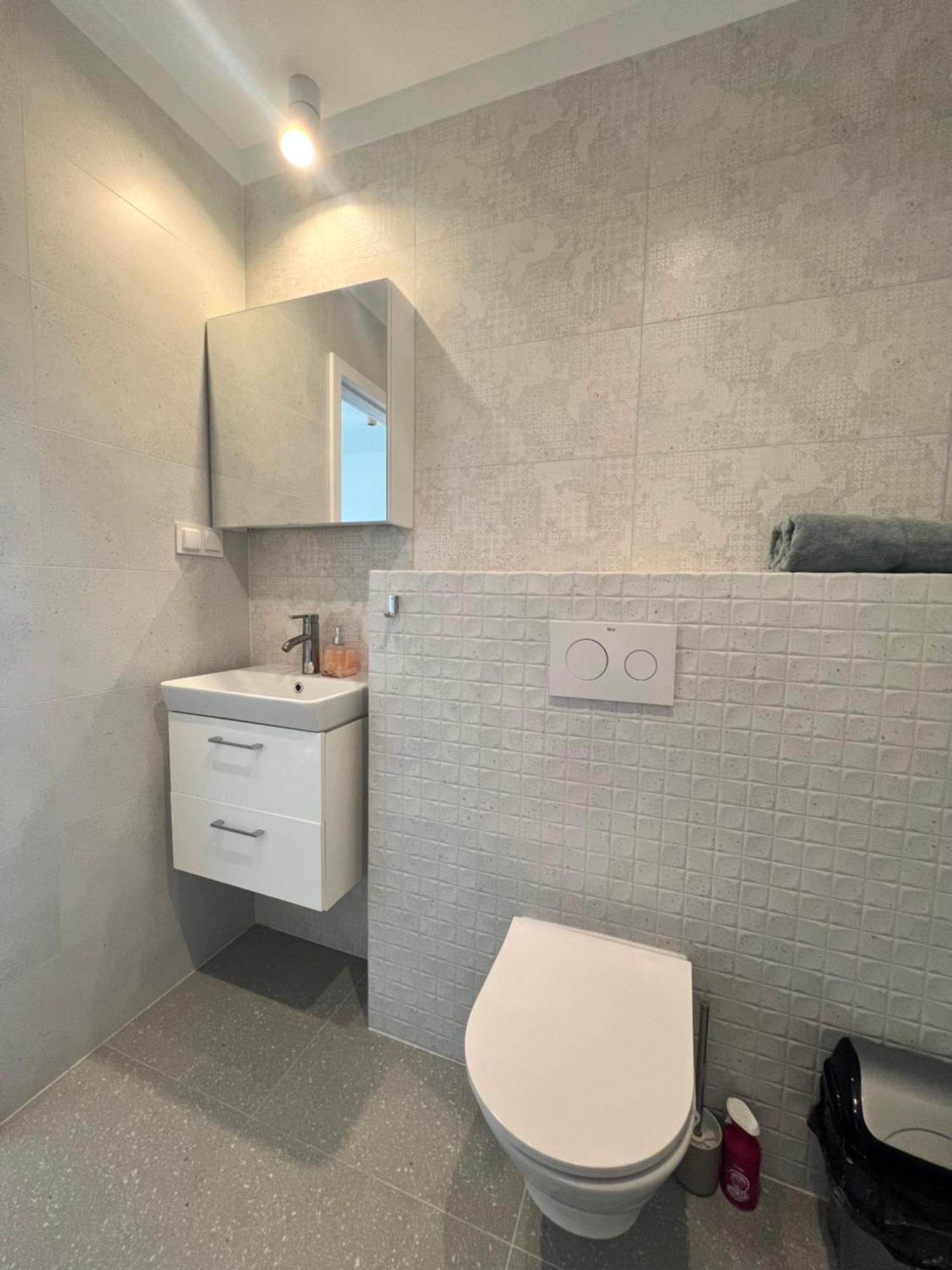 Mieszkanie Blisko Radomskiego Centrum Onkologii Extérieur photo